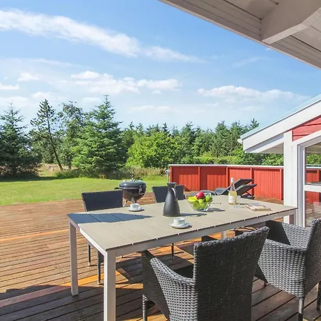 Valda - 1-5km From The Sea In Nw Jutland By Interhome *