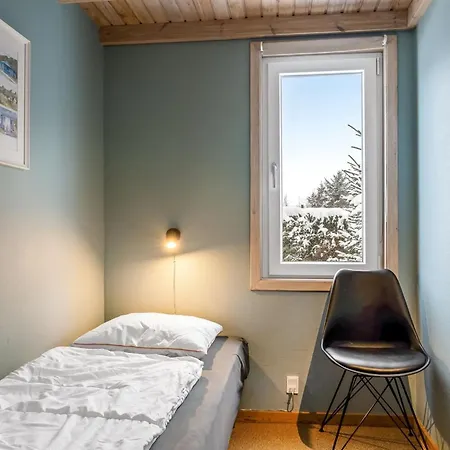 Valda - 1-5km From The Sea By Interhome